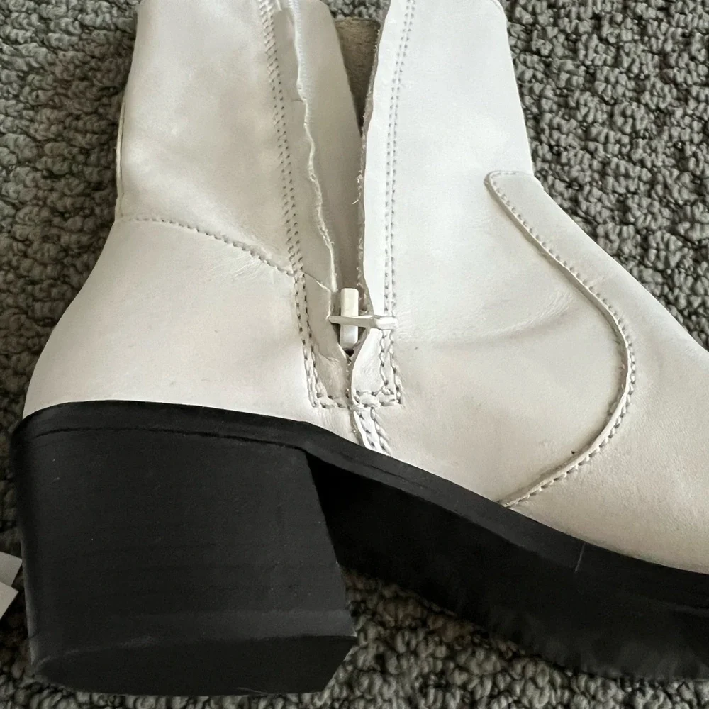Zara white booties new leather - Picture 6 of 11